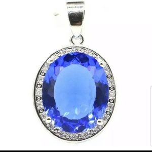 *Vintage Tanzanite Silver Pendant